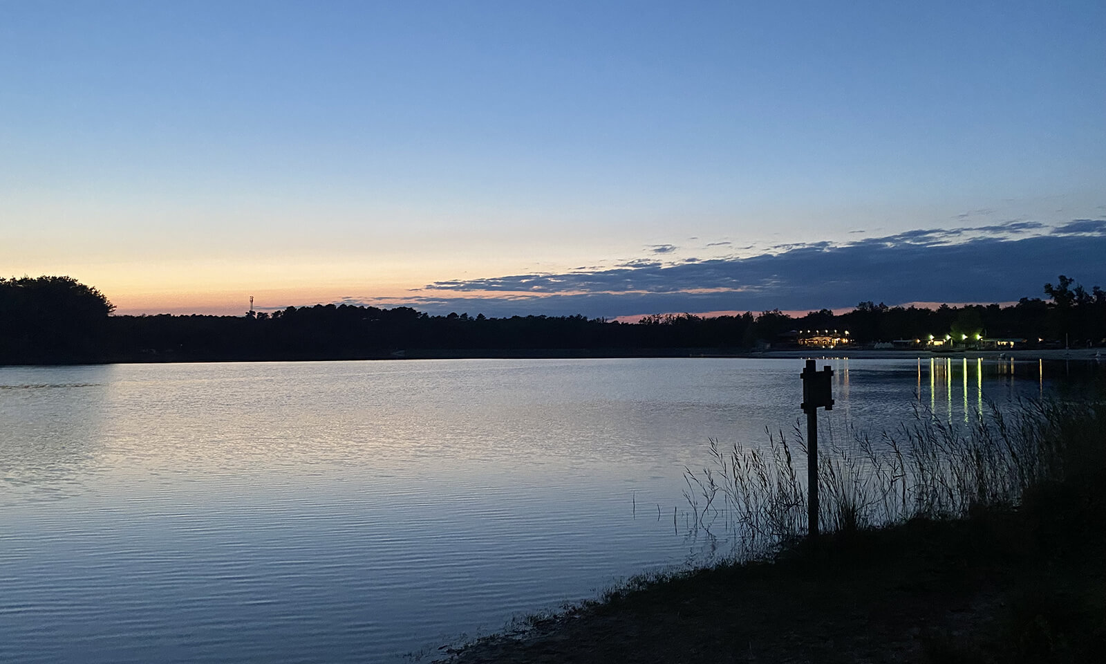 Lac de la Jemaye en Dordogne